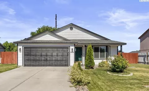 4616 John Deere Ln, Pasco, WA 99301 photo 2