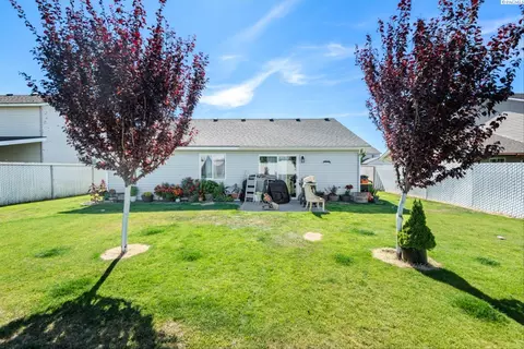 1203 N Beech Ave, Pasco, WA 99301 photo 23