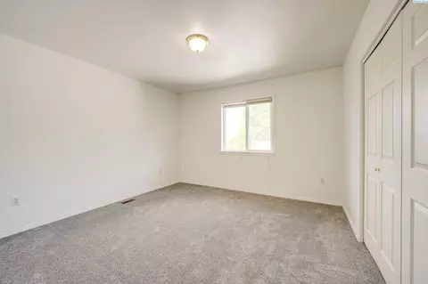 505 NW Robert St, Pullman, WA 99163 photo 8