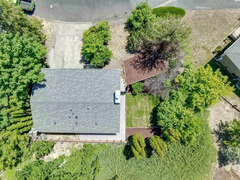 View/Area - 1552 NW Leland Dr, Pullman, WA 99163 photo 2 of 5