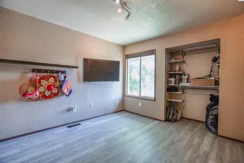 Other - 1552 NW Leland Dr, Pullman, WA 99163 photo 4 of 8