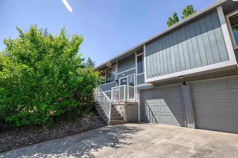 Exterior - 1552 NW Leland Dr, Pullman, WA 99163 photo 4 of 4