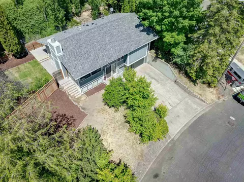 View/Area - 1552 NW Leland Dr, Pullman, WA 99163 photo 1 of 5