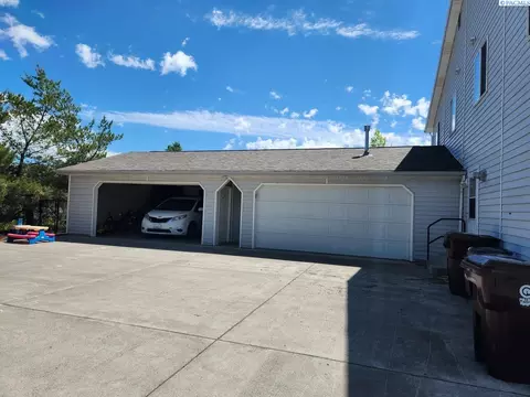 558-560 SE Shoemaker Pl, Pullman, WA 99163 photo 8