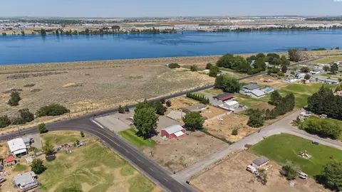196903 E 3rd Ave, Kennewick, WA 99337 photo 49