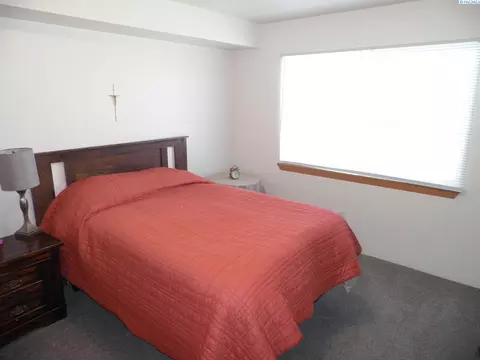 210 NW Brandon St, Pullman, WA 99163 photo 12