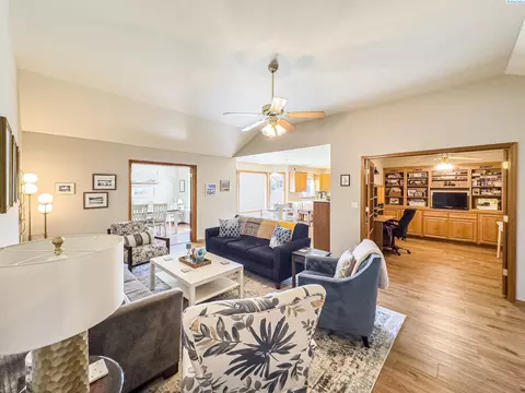 307 Sun Willows Blvd, Pasco, WA 99301 photo 4
