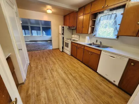 745 NW Charlotte St, Pullman, WA 99163 photo 12