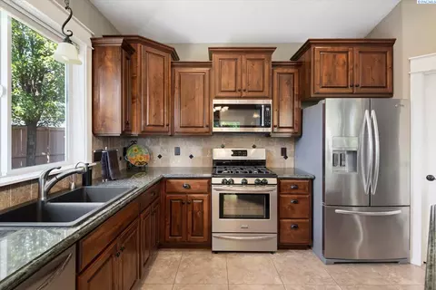 4804 Cathedral Dr, Pasco, WA 99301 photo 27