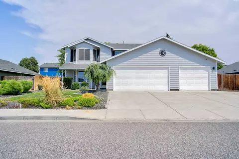 7915 Quadra Dr, Pasco, WA 99301 photo 2