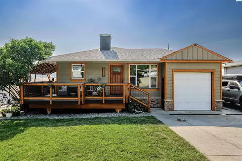 1005 NW Clifford St, Pullman, WA 99163 photo 1