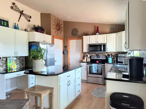 6700 Buttercreek Ct, Pasco, WA 99301 photo 5