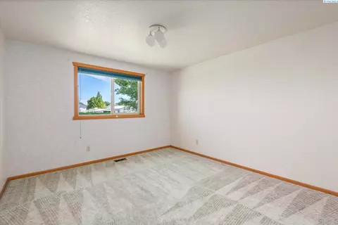 8505 Franklin Rd, Pasco, WA 99301 photo 29