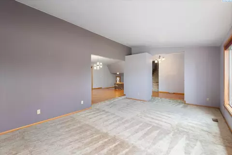 8505 Franklin Rd, Pasco, WA 99301 photo 10