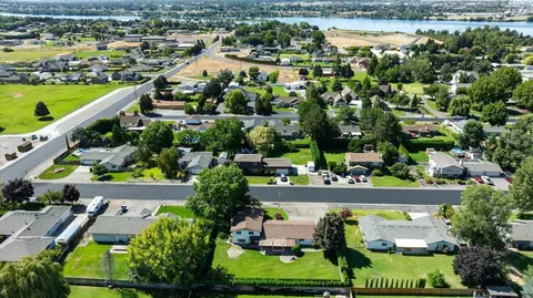 8505 Franklin Rd, Pasco, WA 99301 photo 4