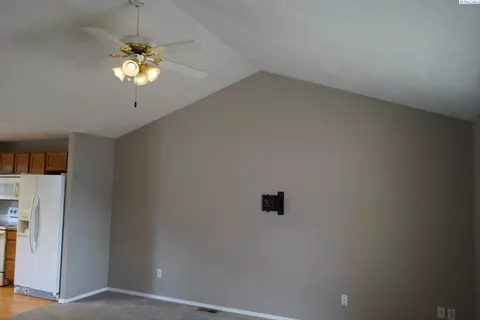 1710 NW Valhalla Dr, Pullman, WA 99163 photo 2