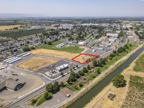 lot1 A Vista Grande Way #LT 1A, Grandview, WA 98930