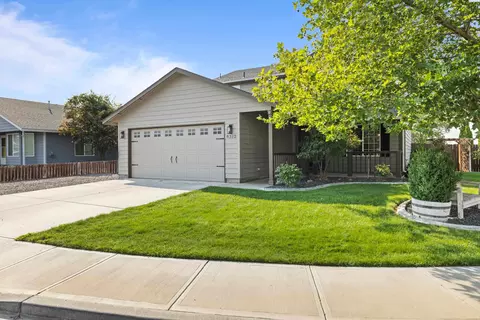 8312 Wrigley Dr, Pasco, WA 99301 photo 3