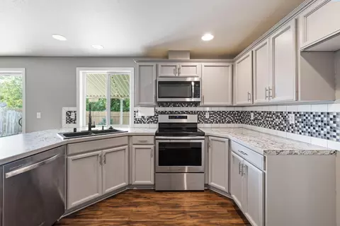 8312 Wrigley Dr, Pasco, WA 99301 photo 12