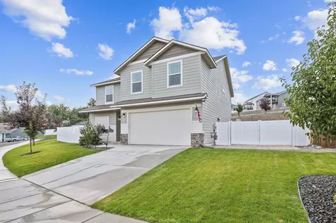 488 E 34th Ct, Kennewick, WA 99337 photo 2