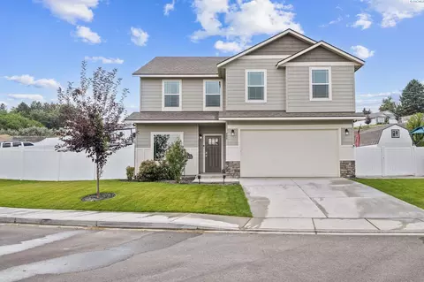 488 E 34th Ct, Kennewick, WA 99337 photo 1