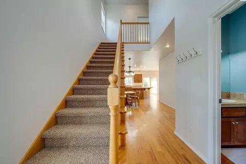 1279 SW Big Sky Ct, Pullman, WA 99163 photo 2