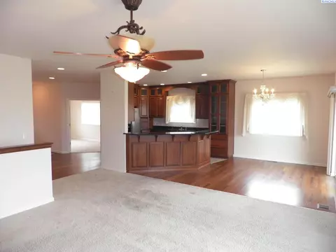 1535 SW Capri Ct, Pullman, WA 99163 photo 11