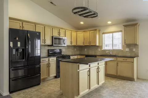 6314 Robert Wayne, Pasco, WA 99301 photo 6
