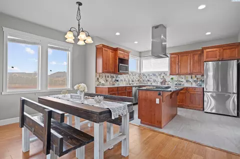 5010 Pinehurst Dr, Pasco, WA 99301 photo 9