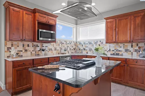 5010 Pinehurst Dr, Pasco, WA 99301 photo 7