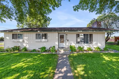 1908 N Road 44, Pasco, WA 99301 photo 3