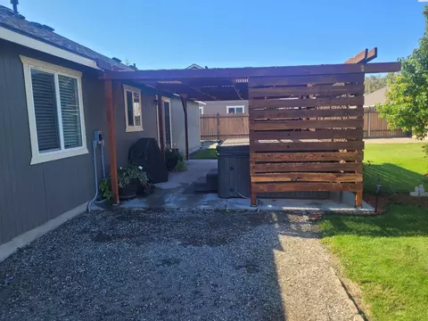 5812 Robert Wayne Dr, Pasco, WA 99301 photo 6