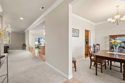 4809 Laredo Dr, Pasco, WA 99301 photo 3