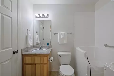 8307 Snoqualmie Dr, Pasco, WA 99301 photo 16