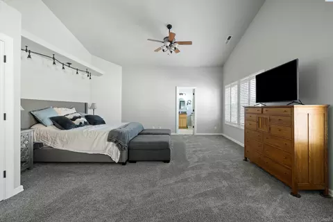 8307 Snoqualmie Dr, Pasco, WA 99301 photo 27