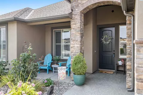6830 Bitterroot Ave, Pasco, WA 99301 photo 2