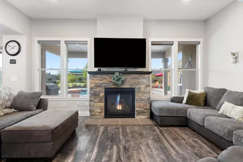 6830 Bitterroot Ave, Pasco, WA 99301 photo 14