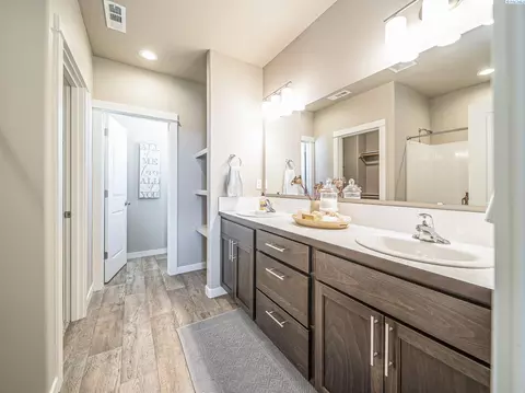6011 Tyre Dr, Pasco, WA 99301 photo 7
