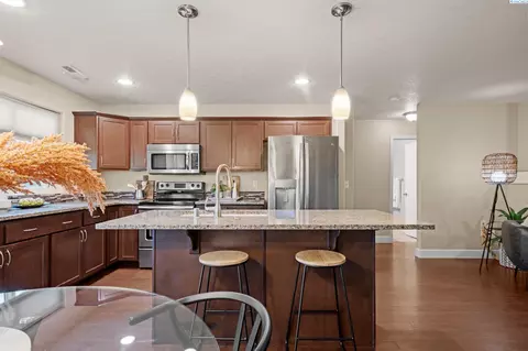 5902 Pimlico Dr, Pasco, WA 99301 photo 13