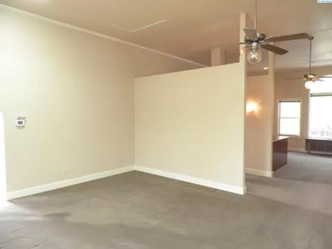330 NE Whitman, Pullman, WA 99163 photo 14
