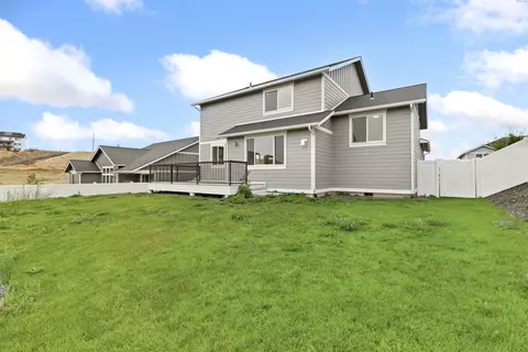 815 SW Iyla Ct, Pullman, WA 99163 photo 1