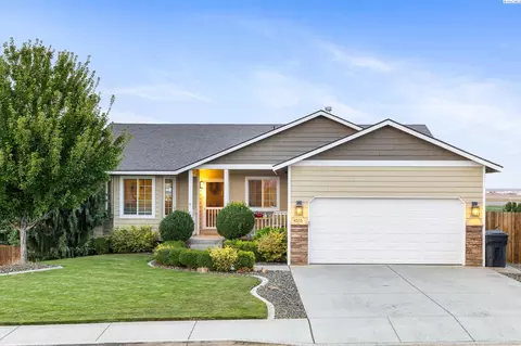 4515 Tusayan Dr, Pasco, WA 99301 photo 2