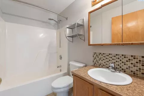 3820 Meadow View Dr, Pasco, WA 99301 photo 22