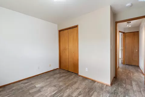 3820 Meadow View Dr, Pasco, WA 99301 photo 21