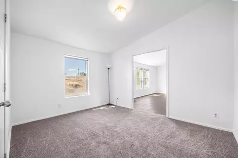 21 Third St, Eltopia, WA 99330 photo 20