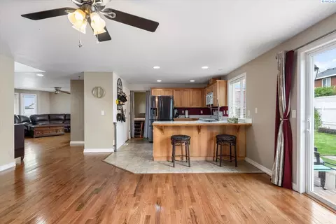 4533 Moline Ln, Pasco, WA 99301 photo 10