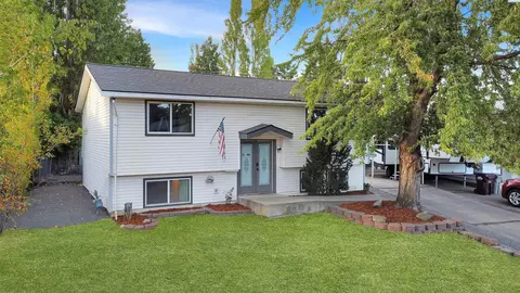 220 NW Robert St, Pullman, WA 99163 photo 1