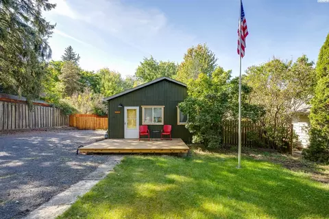 615 SE Side St, Pullman, WA 99163 photo 1