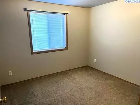 9403 Welsh Ct, Pasco, WA 99301 photo 15