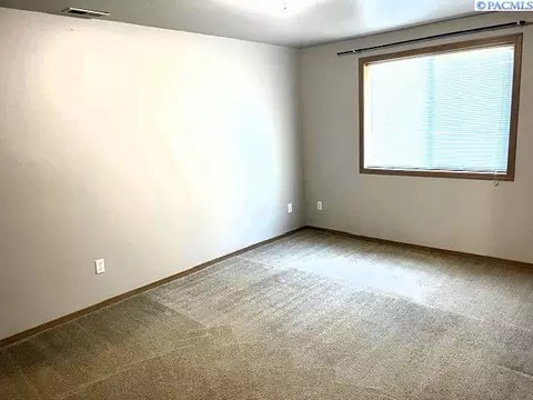 9403 Welsh Ct, Pasco, WA 99301 photo 12